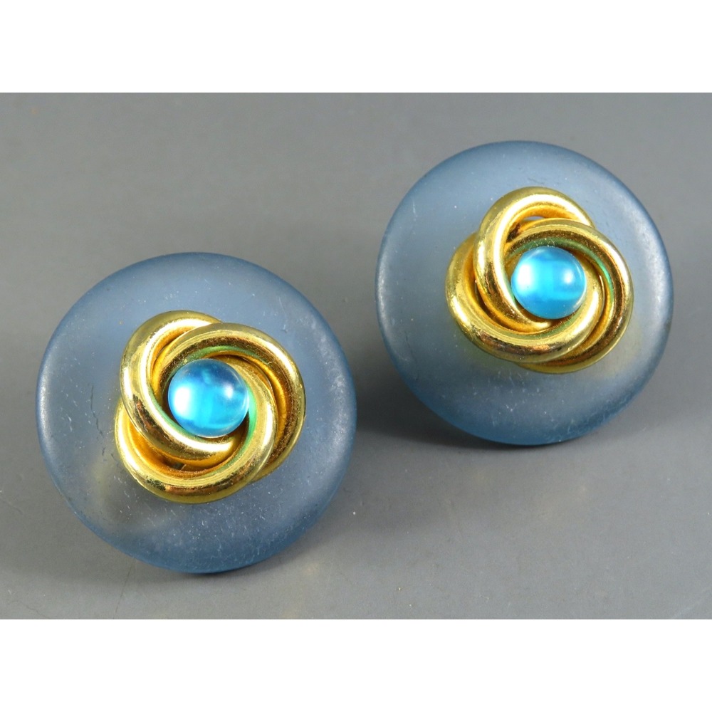 Vintage ROUND CLIP-ON EARRINGS Blue Lucite w/Blue Glass Cabochon GOLD TONE KNOT